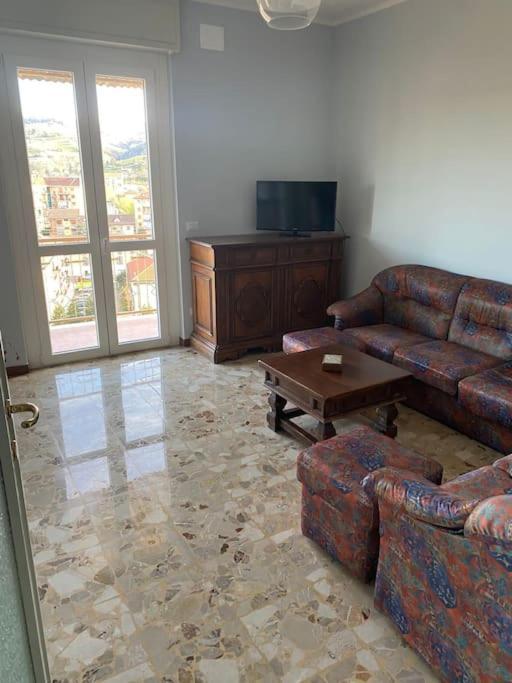 Bella Vista Apartment กาเนลลี ภายนอก รูปภาพ